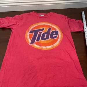 guc Junk Food Clothing retro Red and Orange tide Graphic Tee small